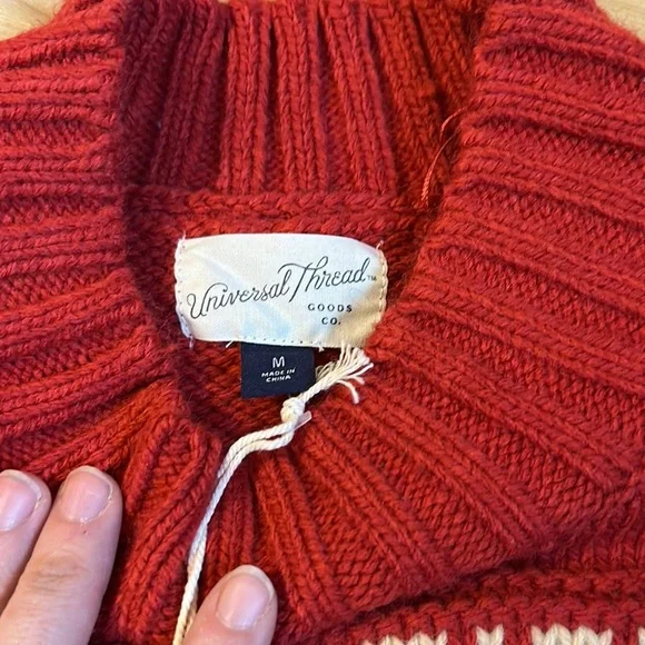 Universal Thread Sweater - Picture 2 of 6